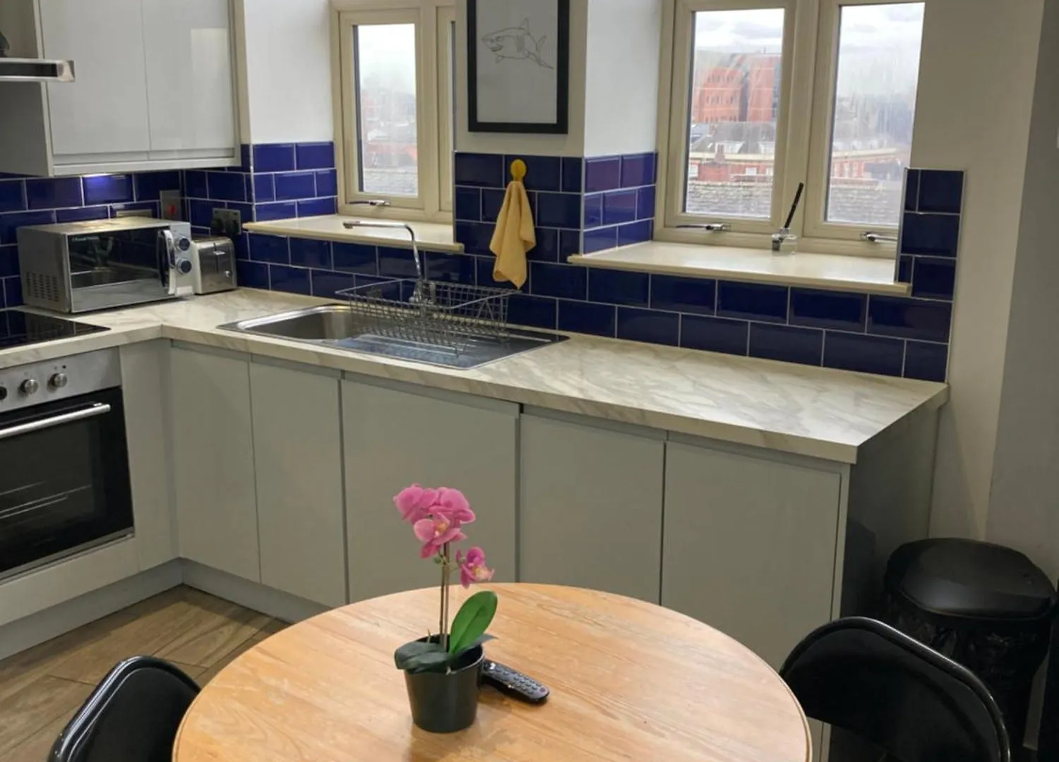 Central Doncaster 1Bed 1Bath Pent-Apartment Apartment