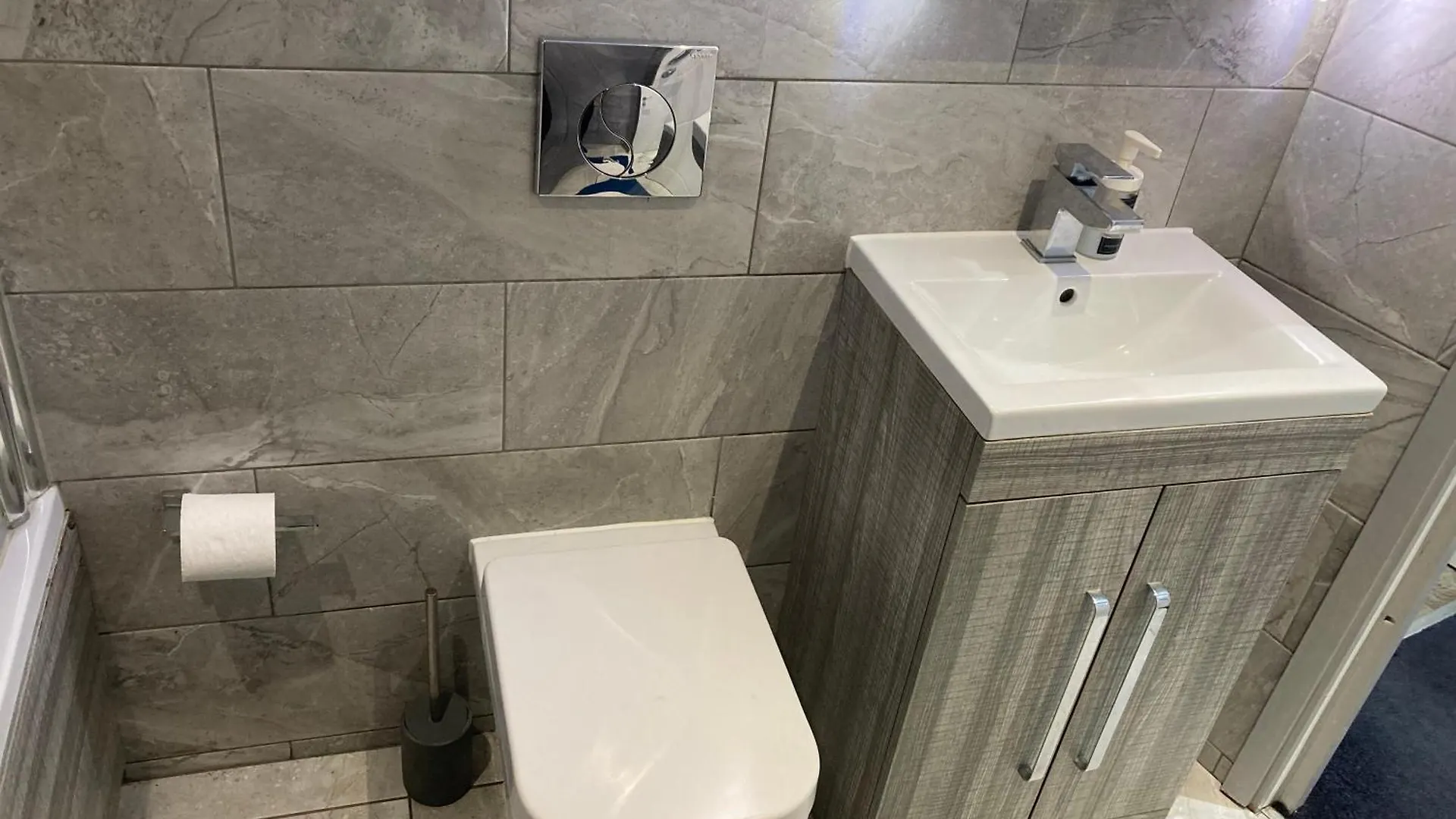 Apartment Central Doncaster 1Bed 1Bath Pent-Apartment United Kingdom