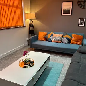 Apartment Hilltop Place Near Racecourse, Doncaster